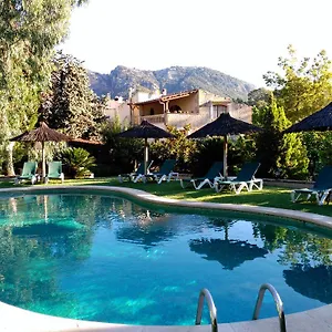 Rural Nou Dalt Muntanya Hotel Orient